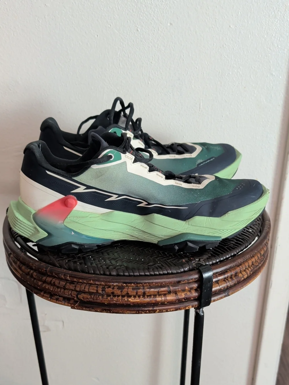 KAILAS Men's Trail Running Shoes Fuga DU Athletic Walking Hiking Size 11